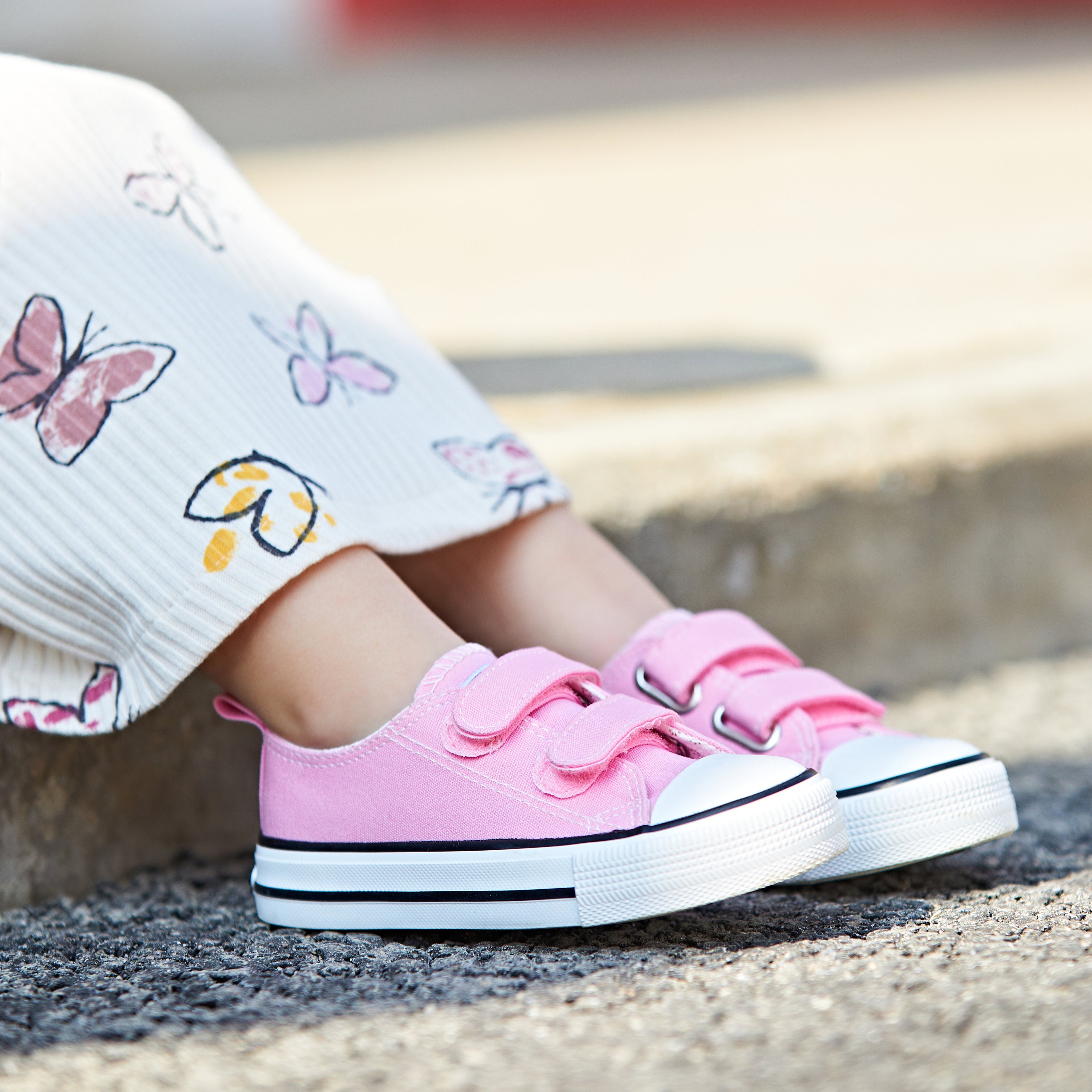 Classic Cotton Adjustable Strap Sneaker